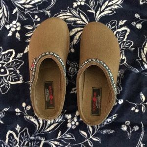 Haflinger Slippers